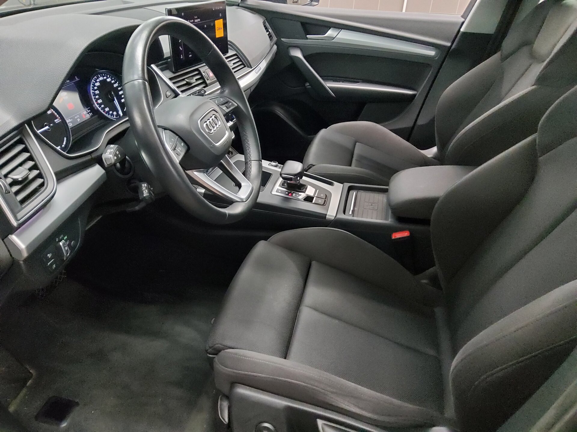 Audi Q5 2.0 FSI 8