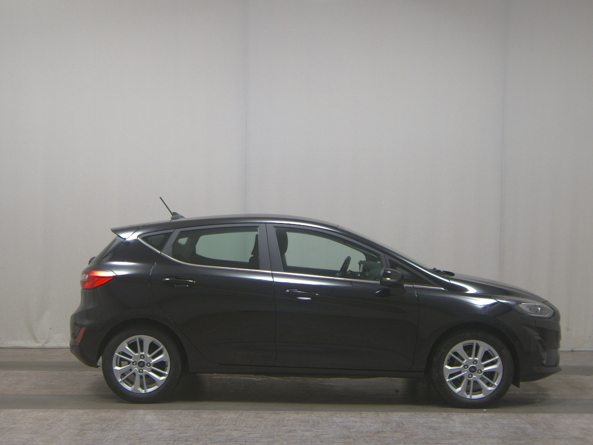 Ford Fiesta 1.0 EB Titanium Navi LED Parkpilot RFK SHZ