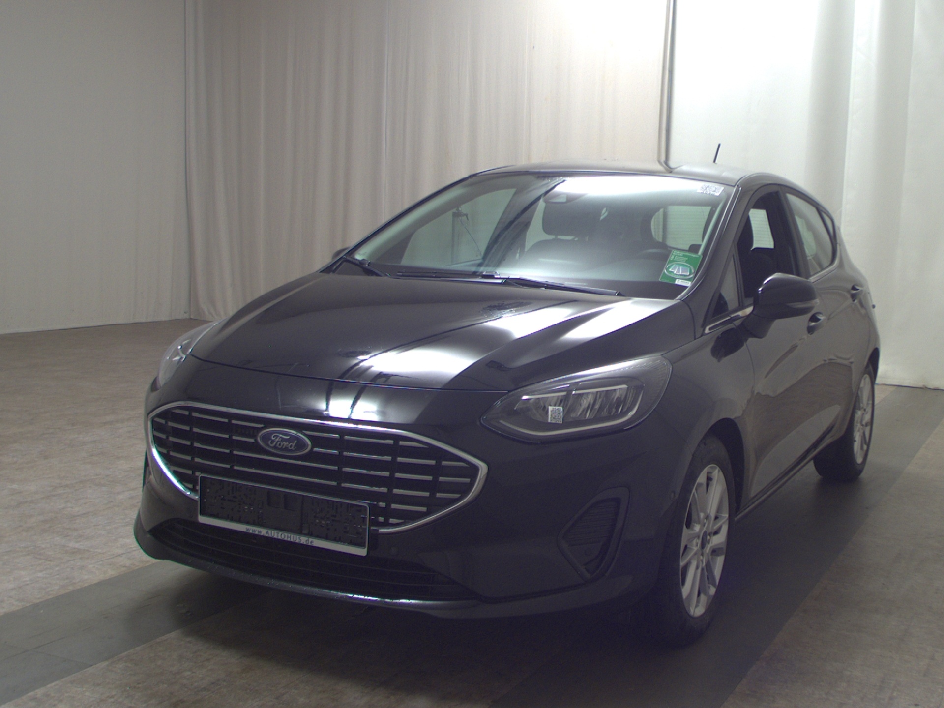 Ford Fiesta 1.0 EB Titanium Navi LED Parkpilot RFK SHZ 2