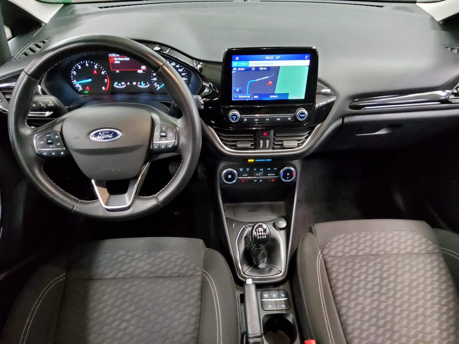 Ford Fiesta 1.0 EB Titanium Navi LED Parkpilot RFK SHZ 5