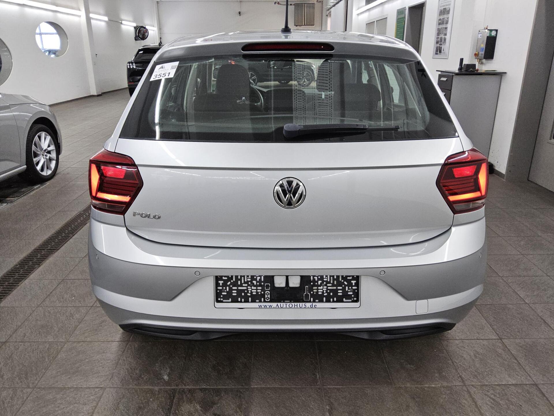 Volkswagen Polo 1.0 Trendline BT PDC SHZ 10