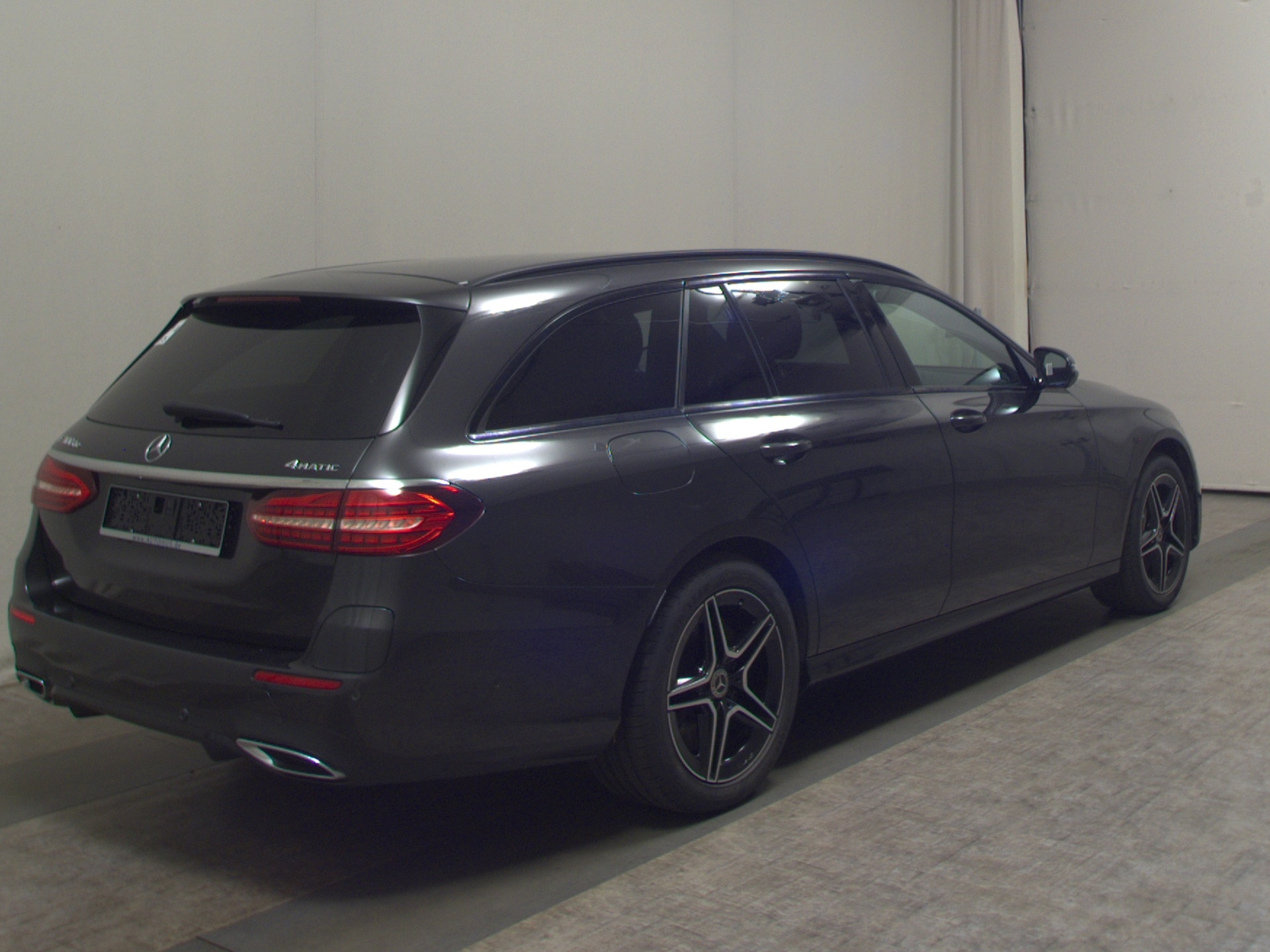 Mercedes-Benz E 300 T de AMG-Line Navi LED vc 4