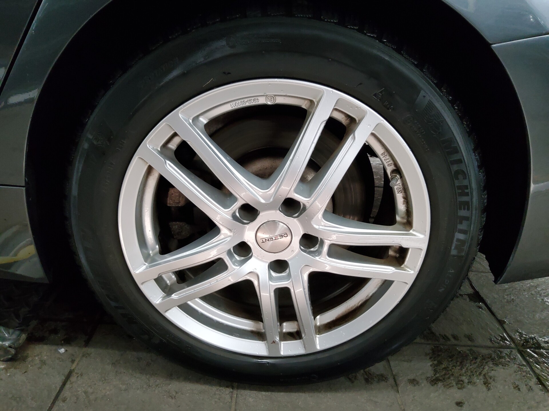 BMW 330iA Touring 10