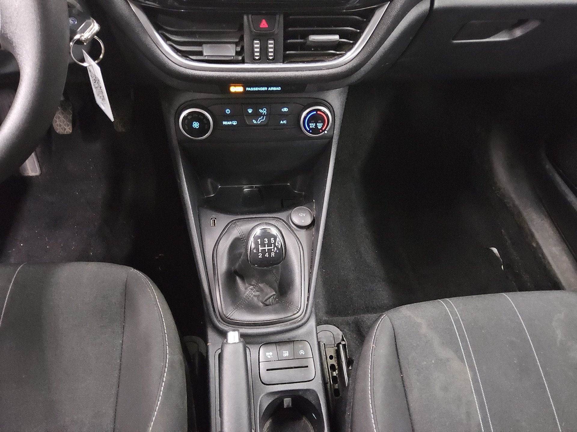 Ford Fiesta 1.1 Cool&Connect LED Klima Tempomat BT 6