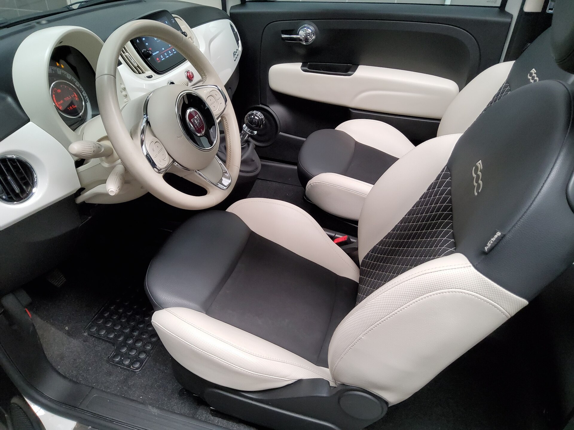 Fiat 500C 1.0 DolceVita Navi PDC BT 8