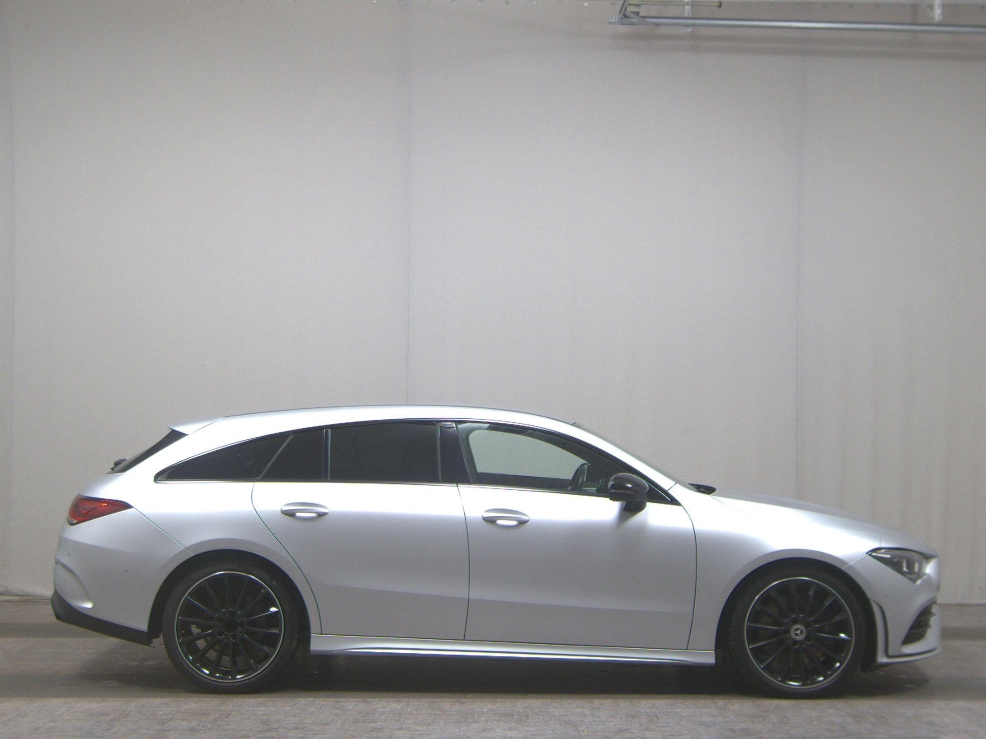 Mercedes-Benz CLA 250 Shooting Brake AMG-Line Night Navi LED