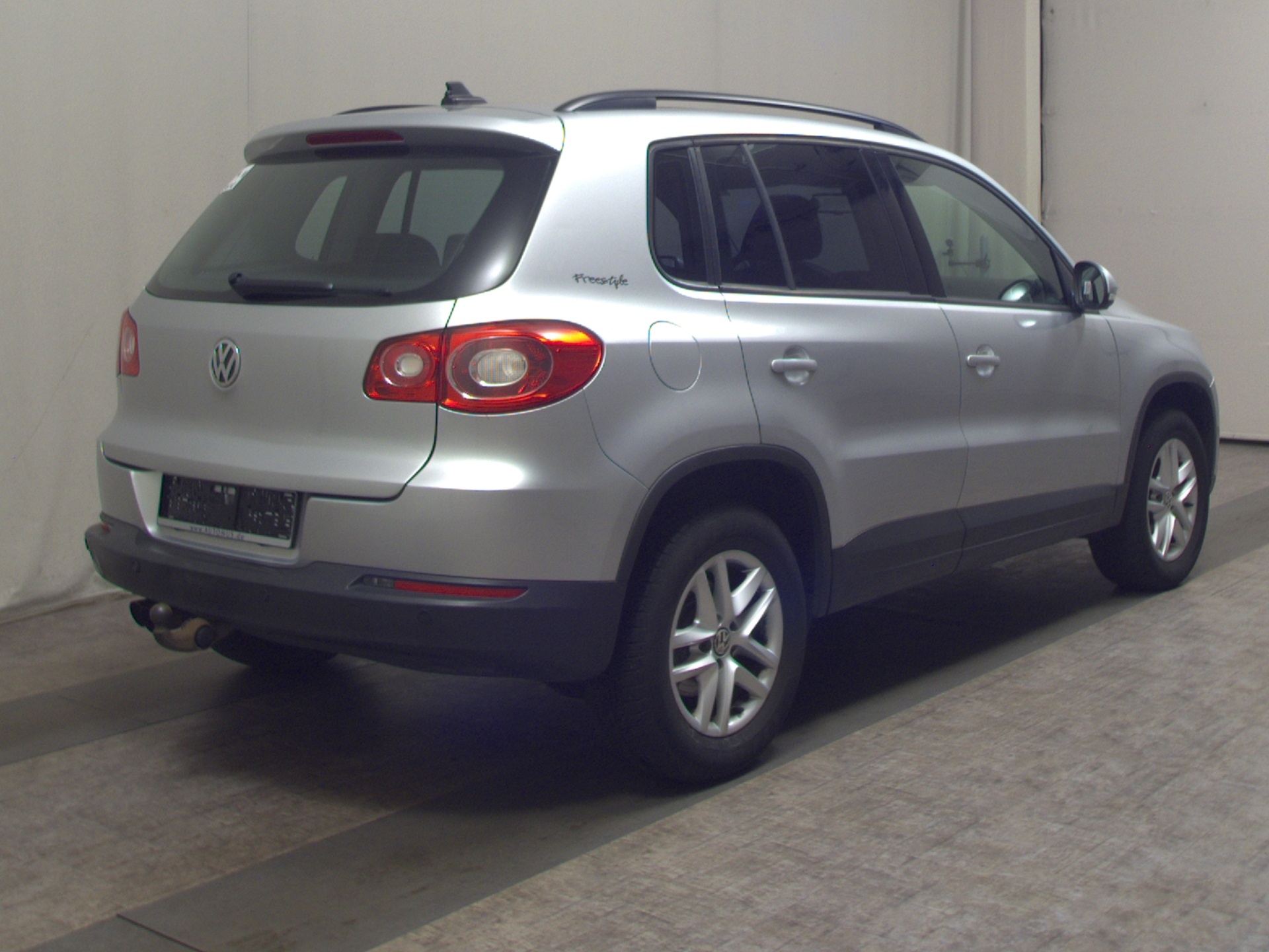 Volkswagen Tiguan 2.0 TDI 4M Trend&Fun Navi AHK Tempomat 4