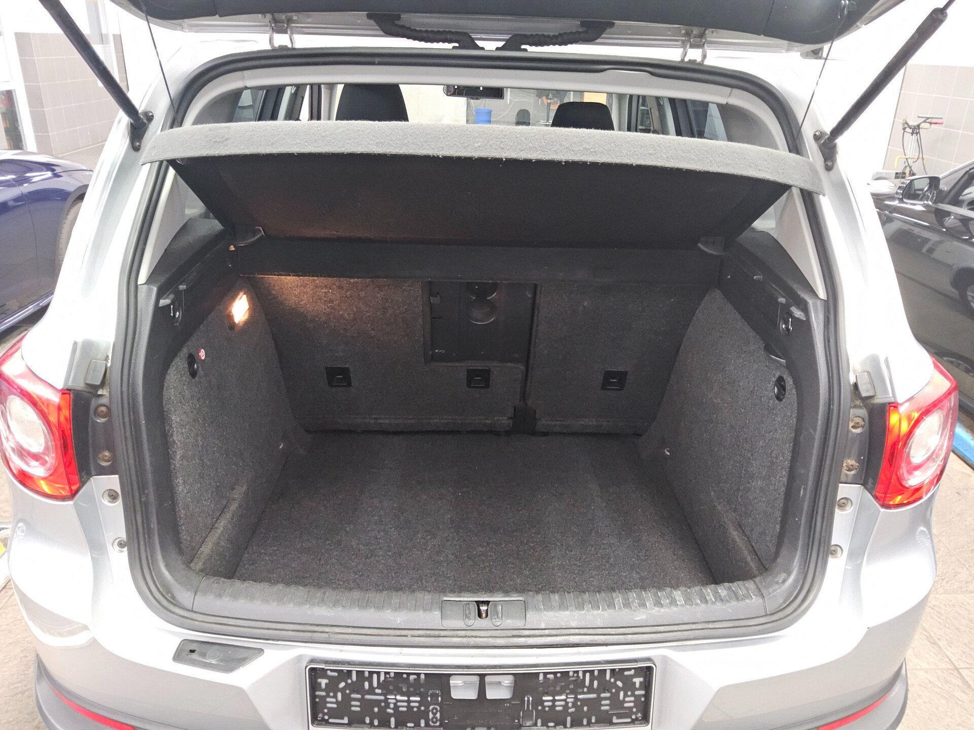Volkswagen Tiguan 2.0 TDI 4M Trend&Fun Navi AHK Tempomat 11