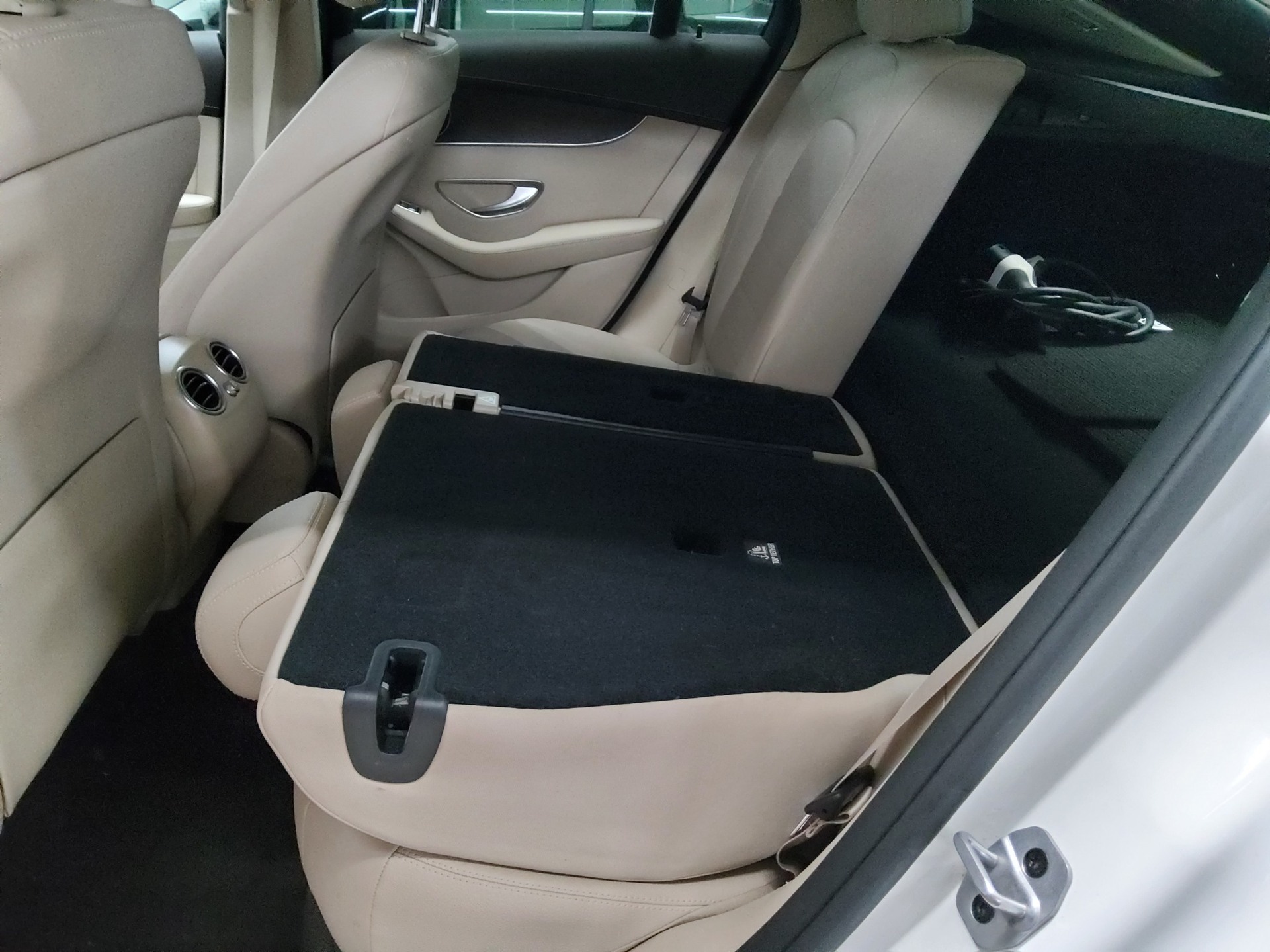 Mercedes-Benz GLC 300 de 4M 12