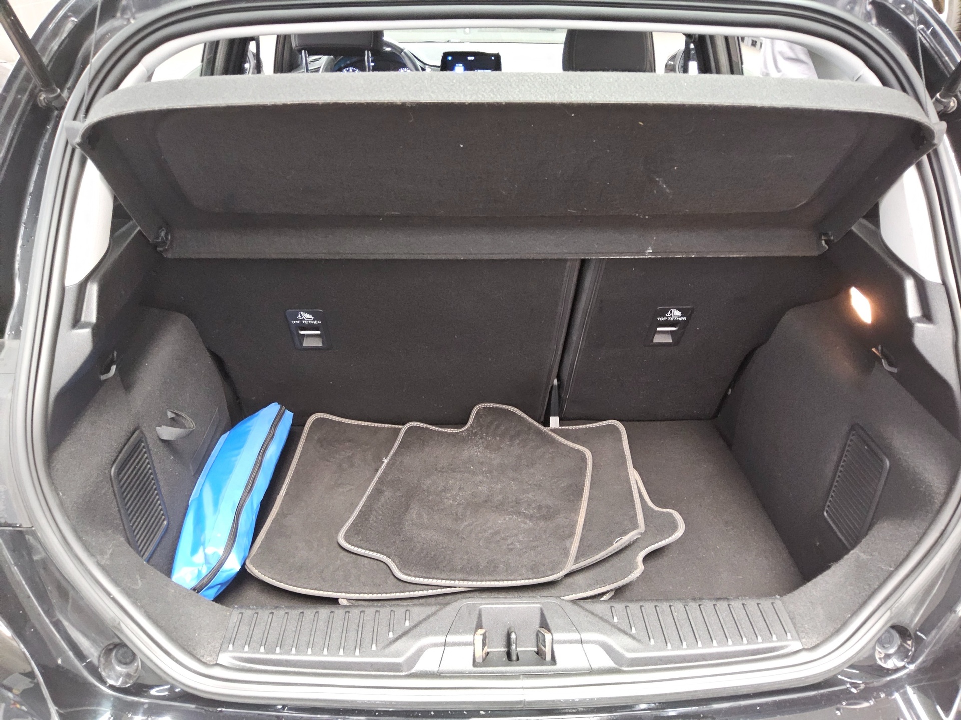 Ford Fiesta 1.0 EB Titanium 11