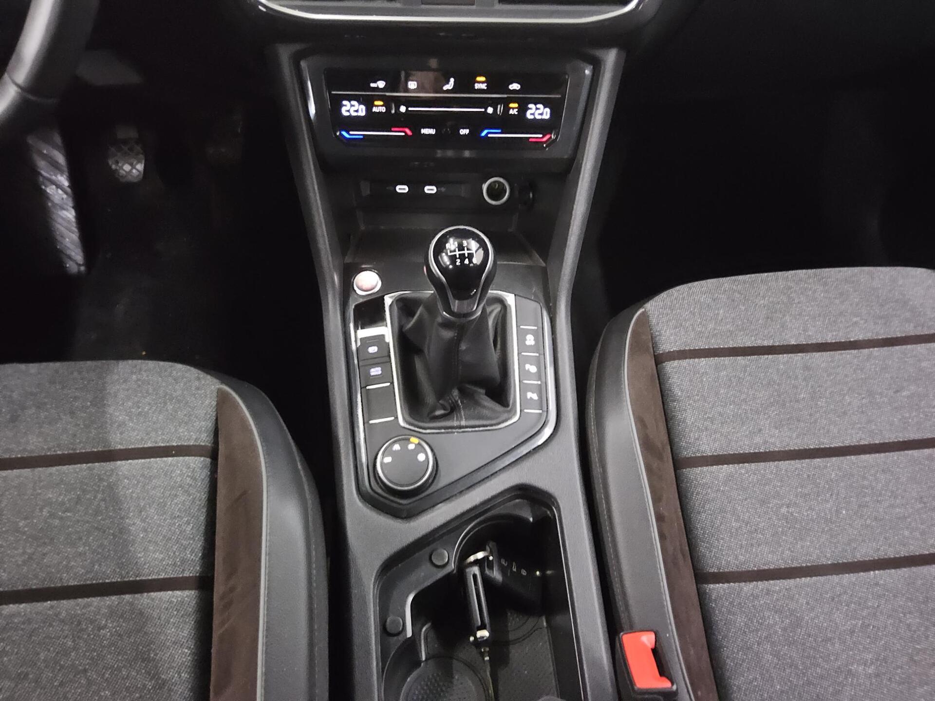 Seat Tarraco 1.5 TSI Xcellence T-Leder LED vc AHK RFK 6