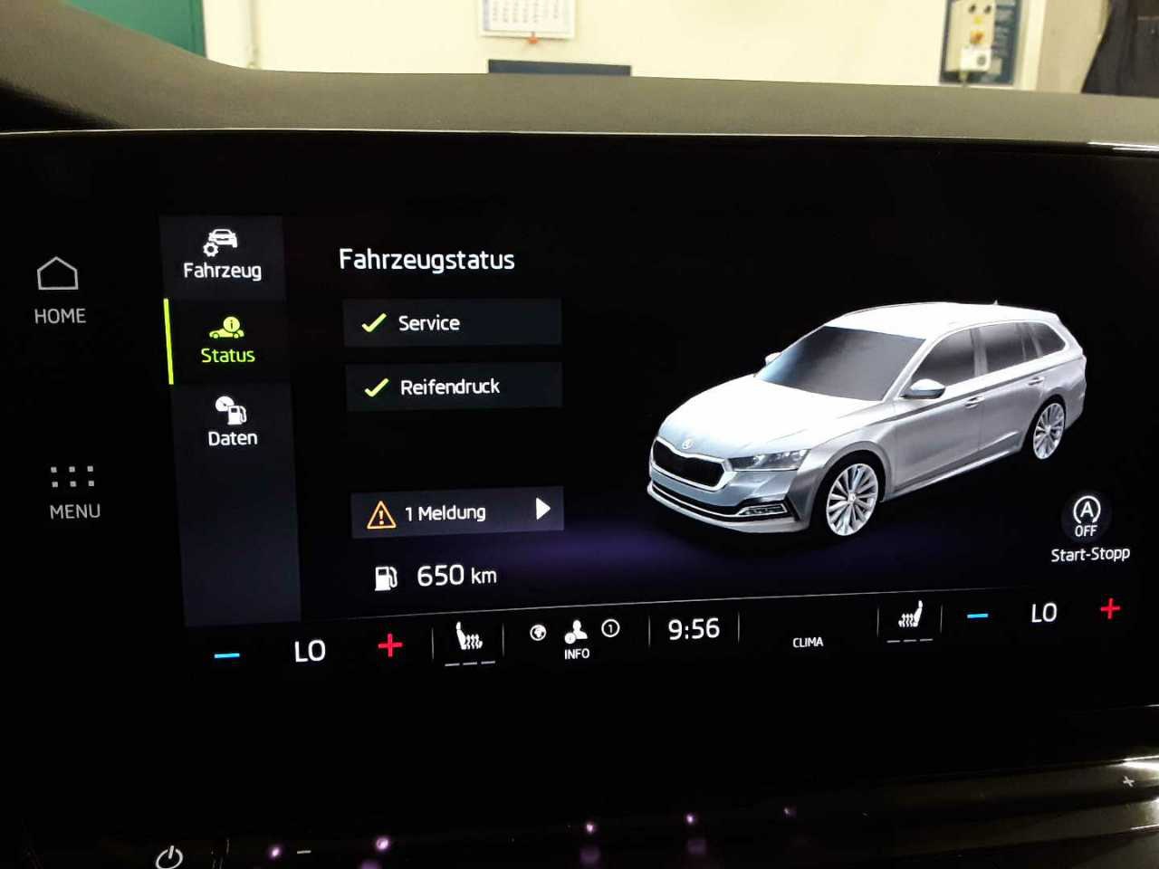 Skoda Octavia Kombi 2.0 TDI SportLine Navi LED Virtual HuD ACC 11