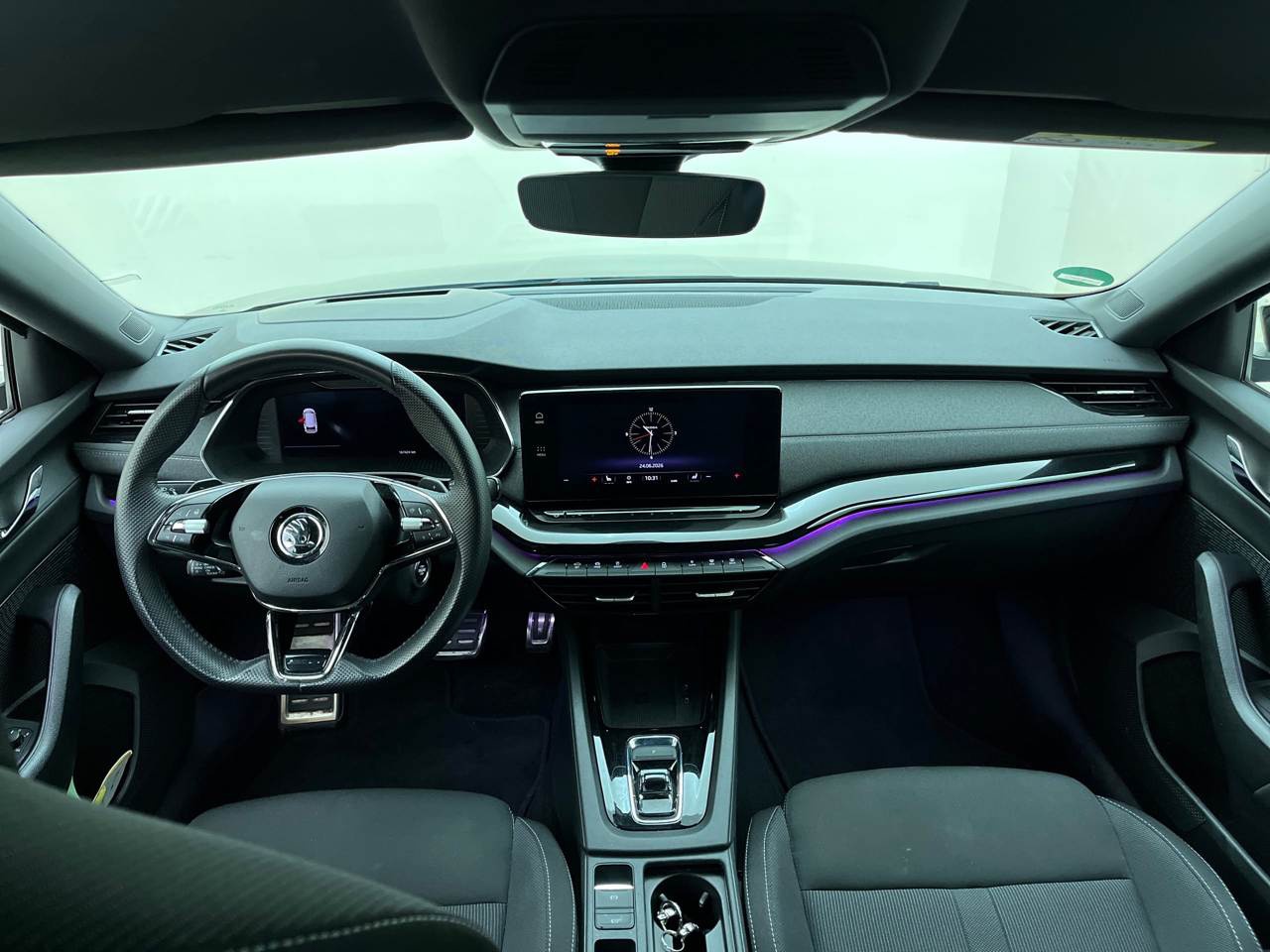 Skoda Octavia Kombi 2.0 TDI SportLine Navi LED Virtual HuD ACC 5