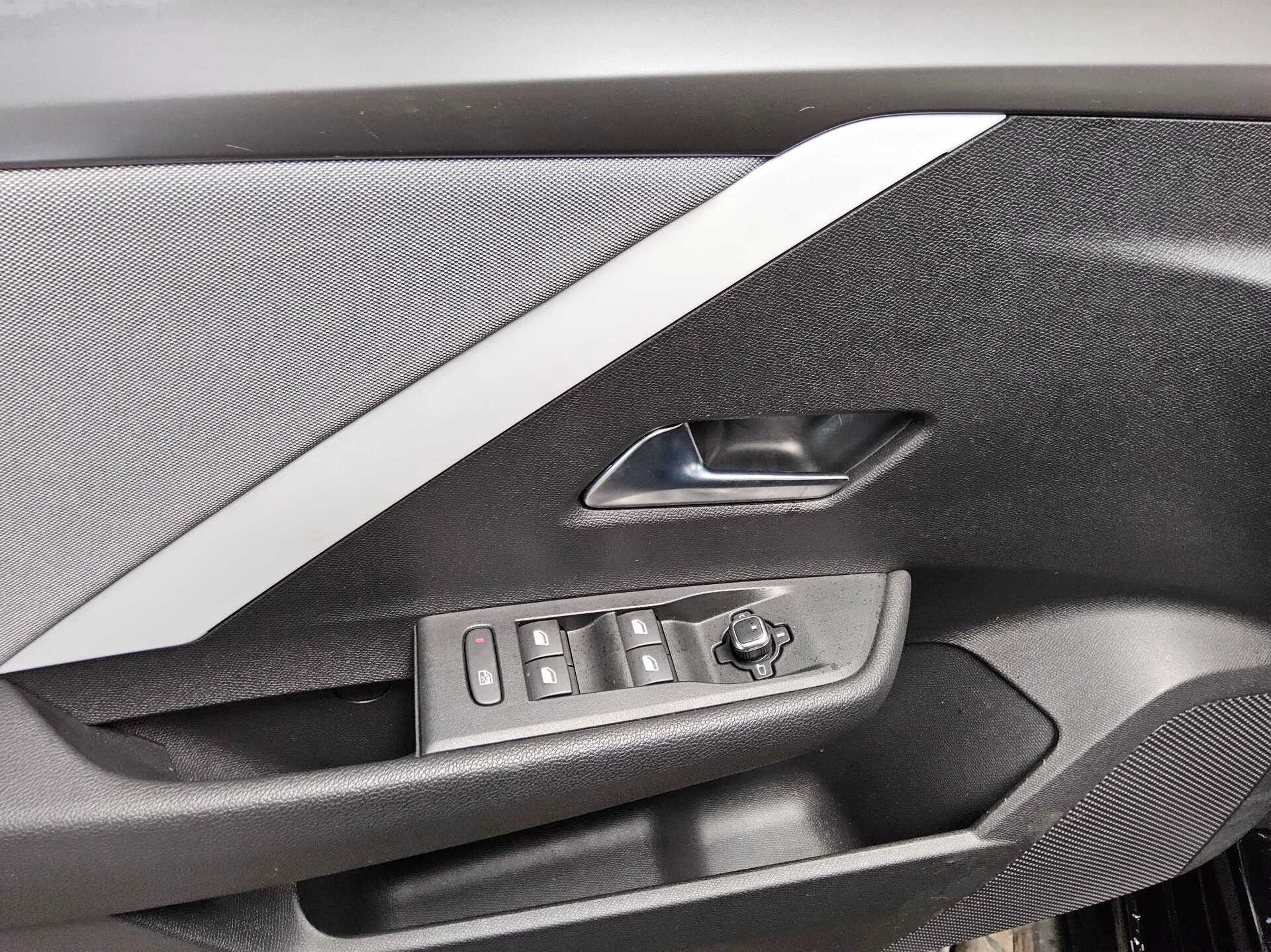 Opel Astra 1.5 D Business Ed. Navi LED RFK180° SHZ 10