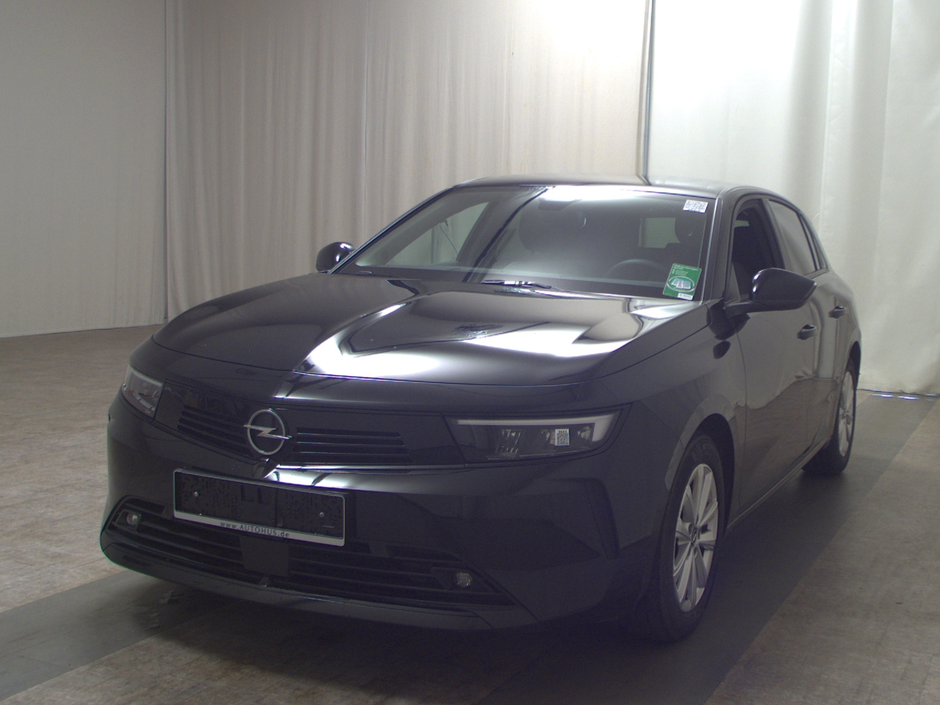 Opel Astra 1.5 D Business Ed. Navi LED RFK180° SHZ 2