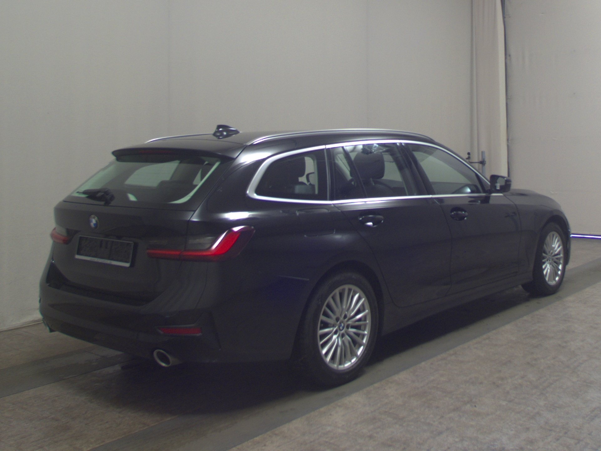 BMW 320dA Touring Sport-Line Nav LED+ LC-Pro ACC RfK 4