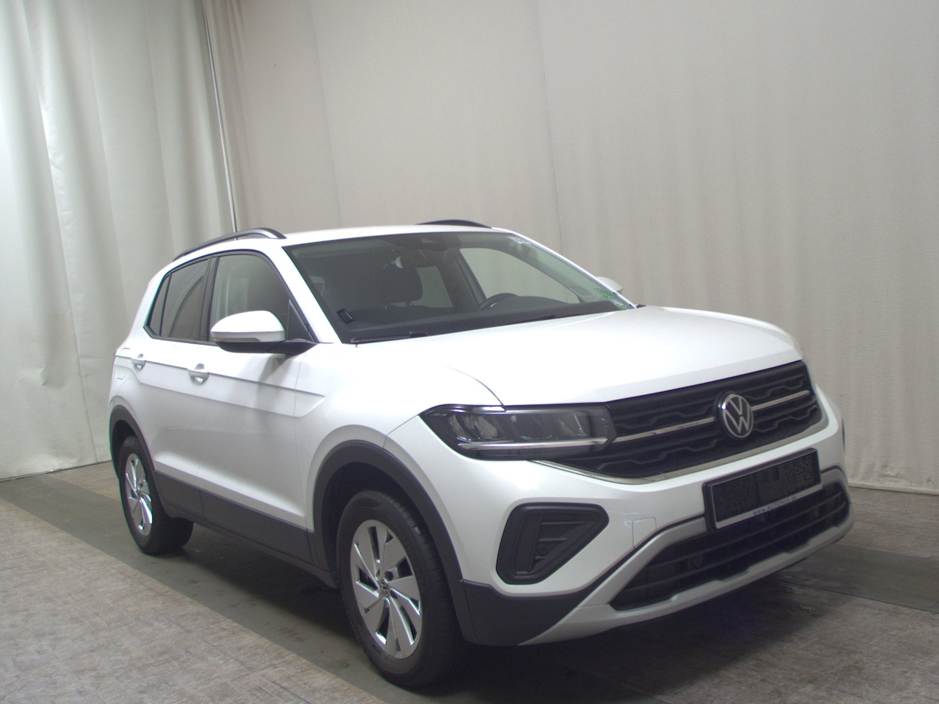 Volkswagen T-Cross 1.0 TSI Life Navi DC LED PDC Shz ACC 3
