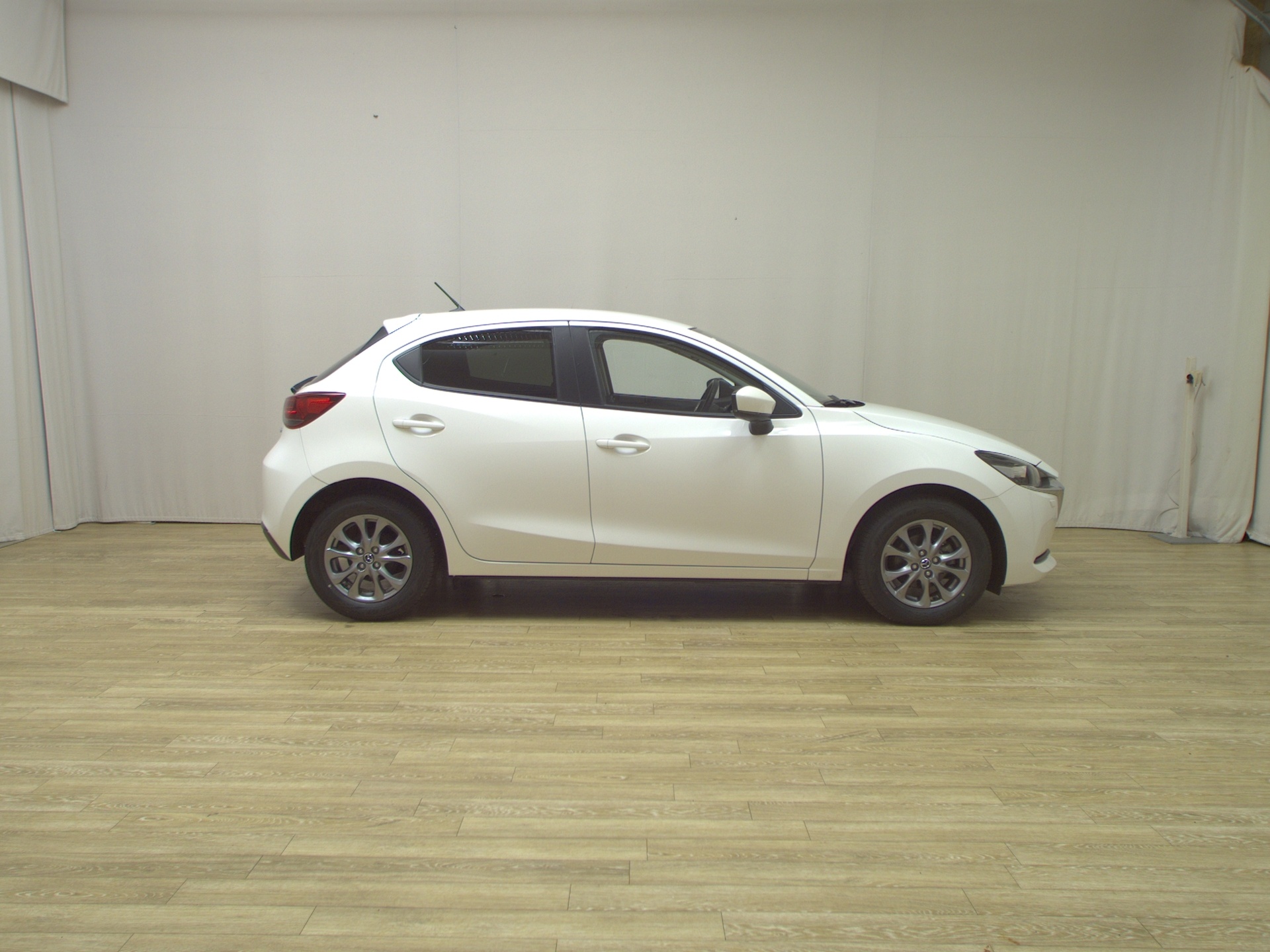 Mazda 2 1.5 Exclusive-Line