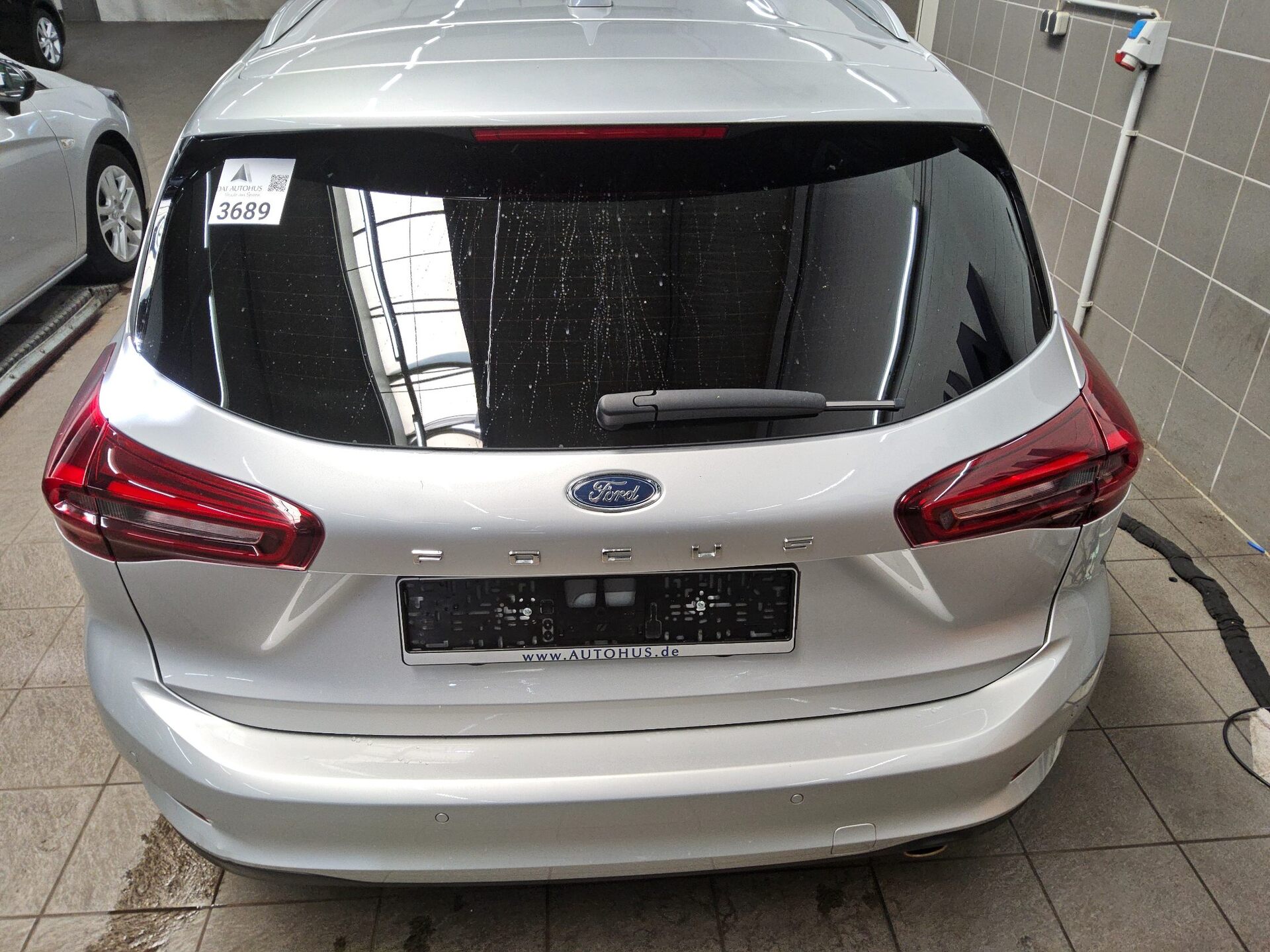 Ford Focus Turnier 1.0 EB Titanium Navi LED Shz 10