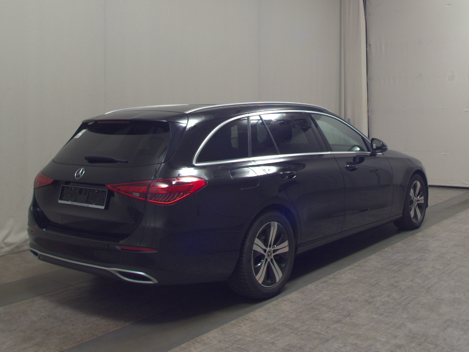 Mercedes-Benz C 220 T d Avantgarde Navi LED MBUX RFK 4