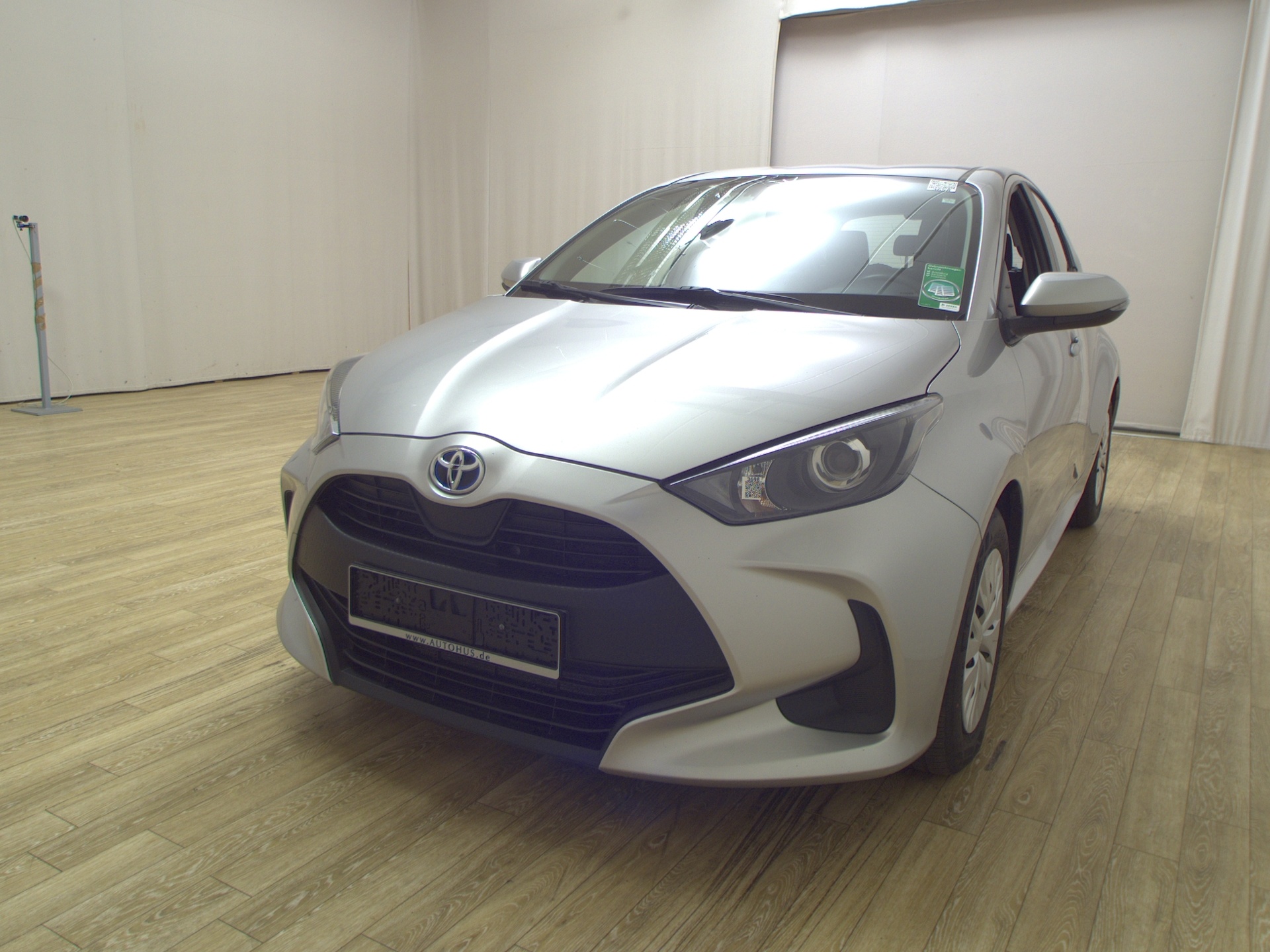 Toyota Yaris 1.5 VVT-I Edition Navi RFK Shz 2