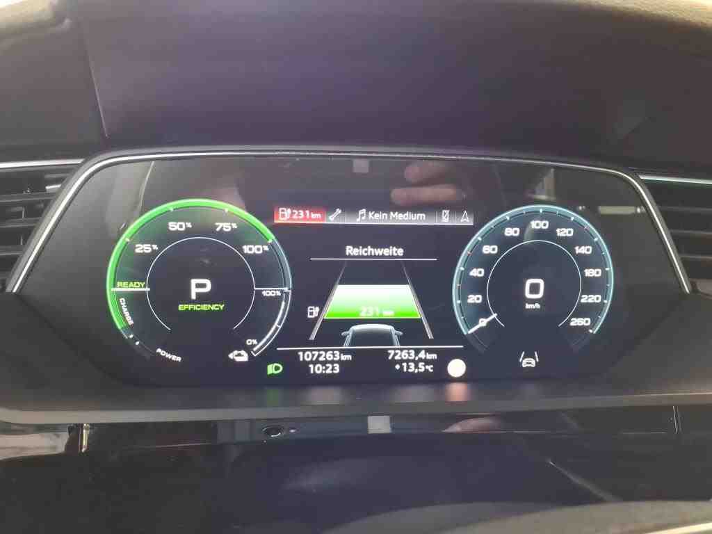 Audi e-tron Sportback 50 Qu. T-LEDER NAVI vc LED 8
