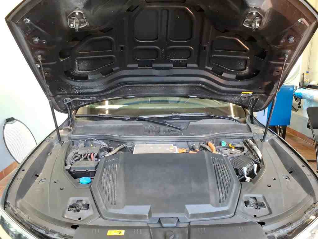 Audi e-tron Sportback 50 Qu. T-LEDER NAVI vc LED 11