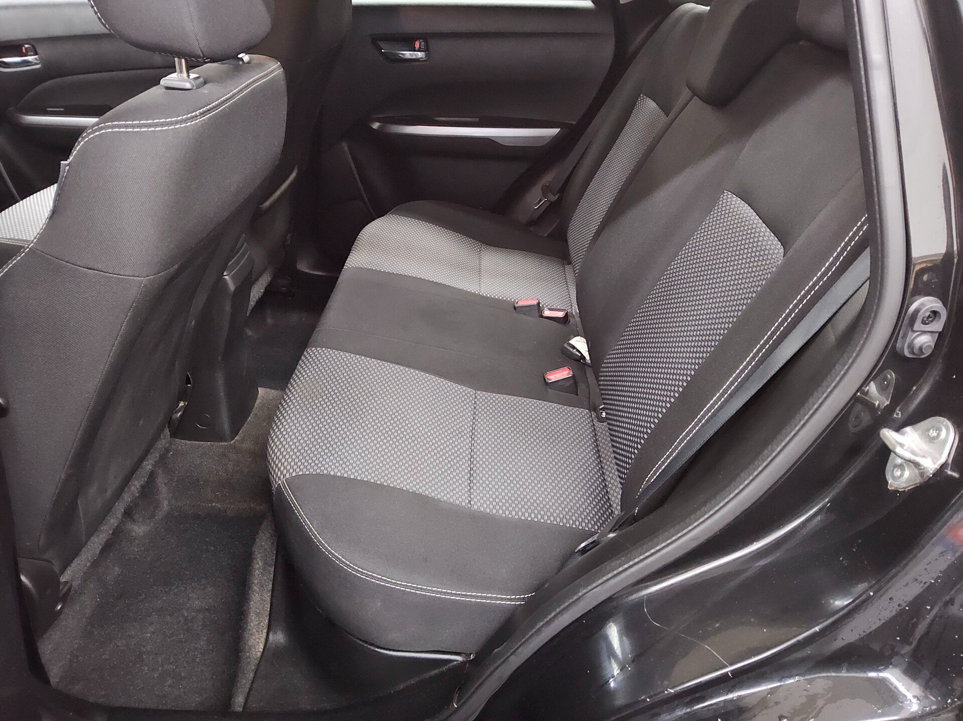 Suzuki Vitara 1.0 Comfort RfK AHK Shz BT Klima Tempomat 13
