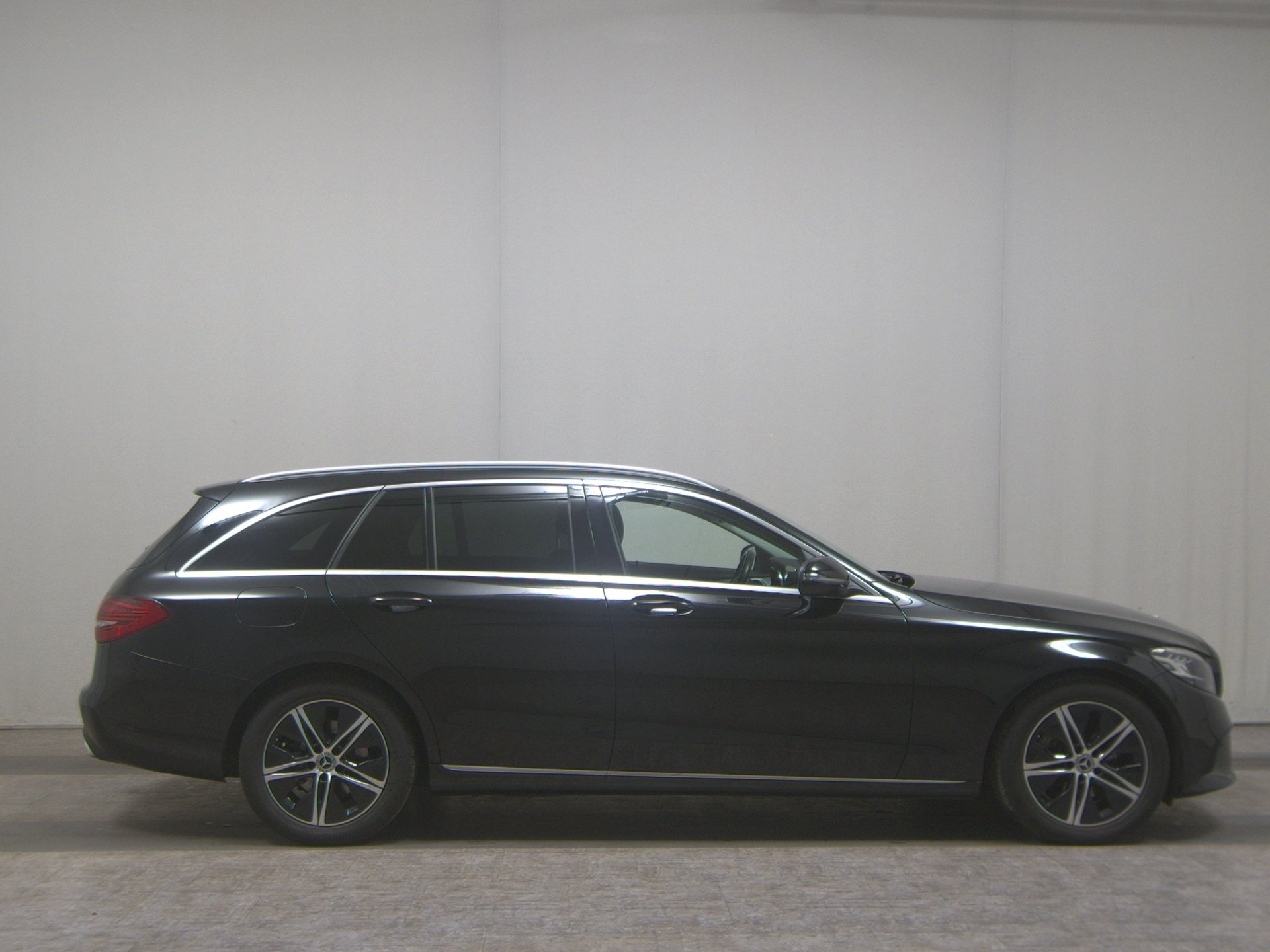 Mercedes-Benz C 220 T d Avantgarde Leder Navi LED Shz