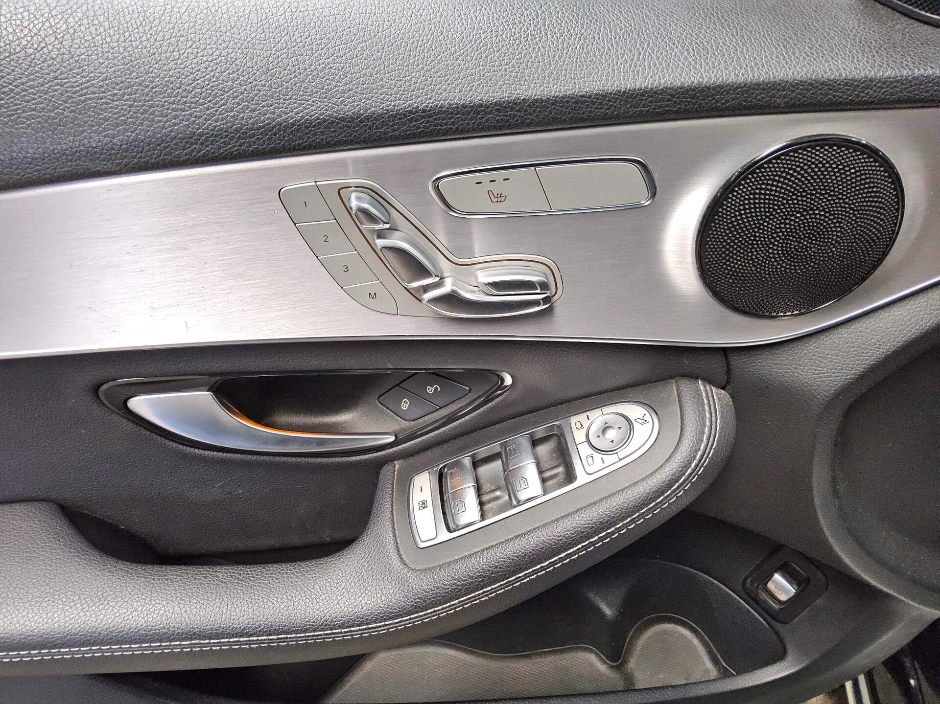 Mercedes-Benz C 220 T d Avantgarde Leder Navi LED Shz 9