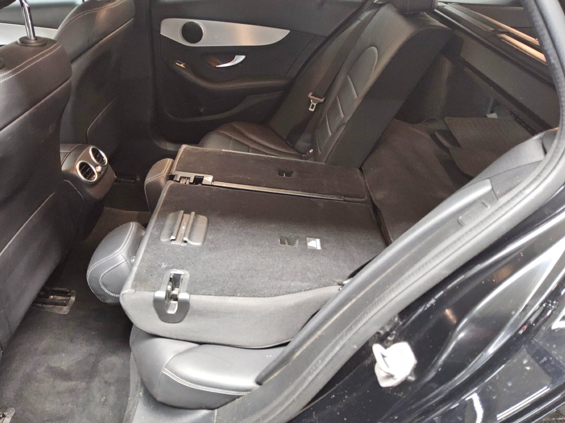 Mercedes-Benz C 220 T d Avantgarde Leder Navi LED Shz 12
