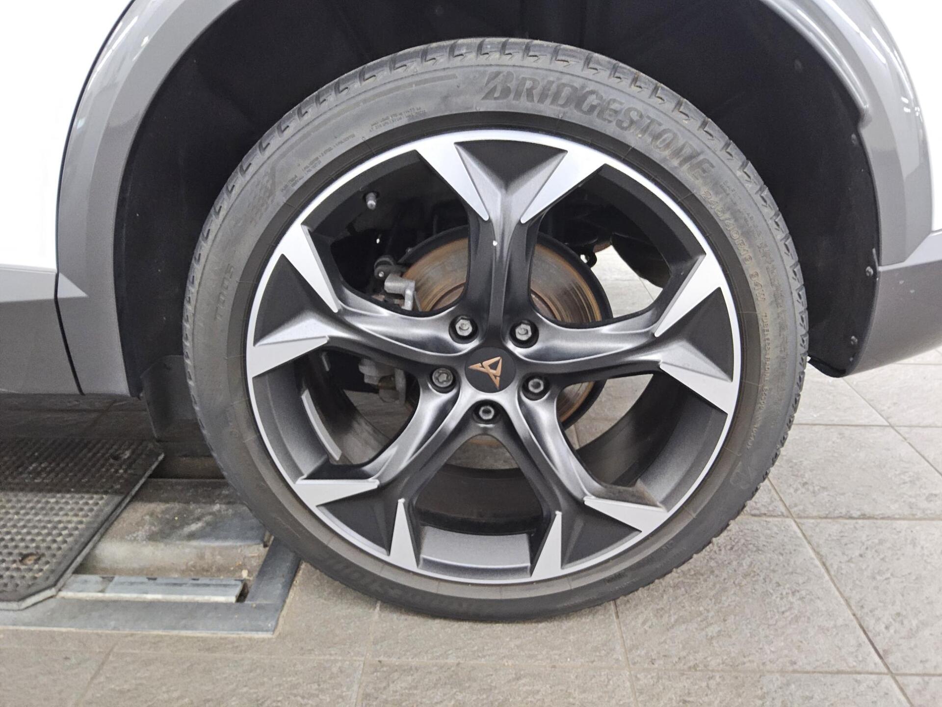Cupra Formentor 2.0 TDI 4Drive Navi LED ACC 360° Shz 11