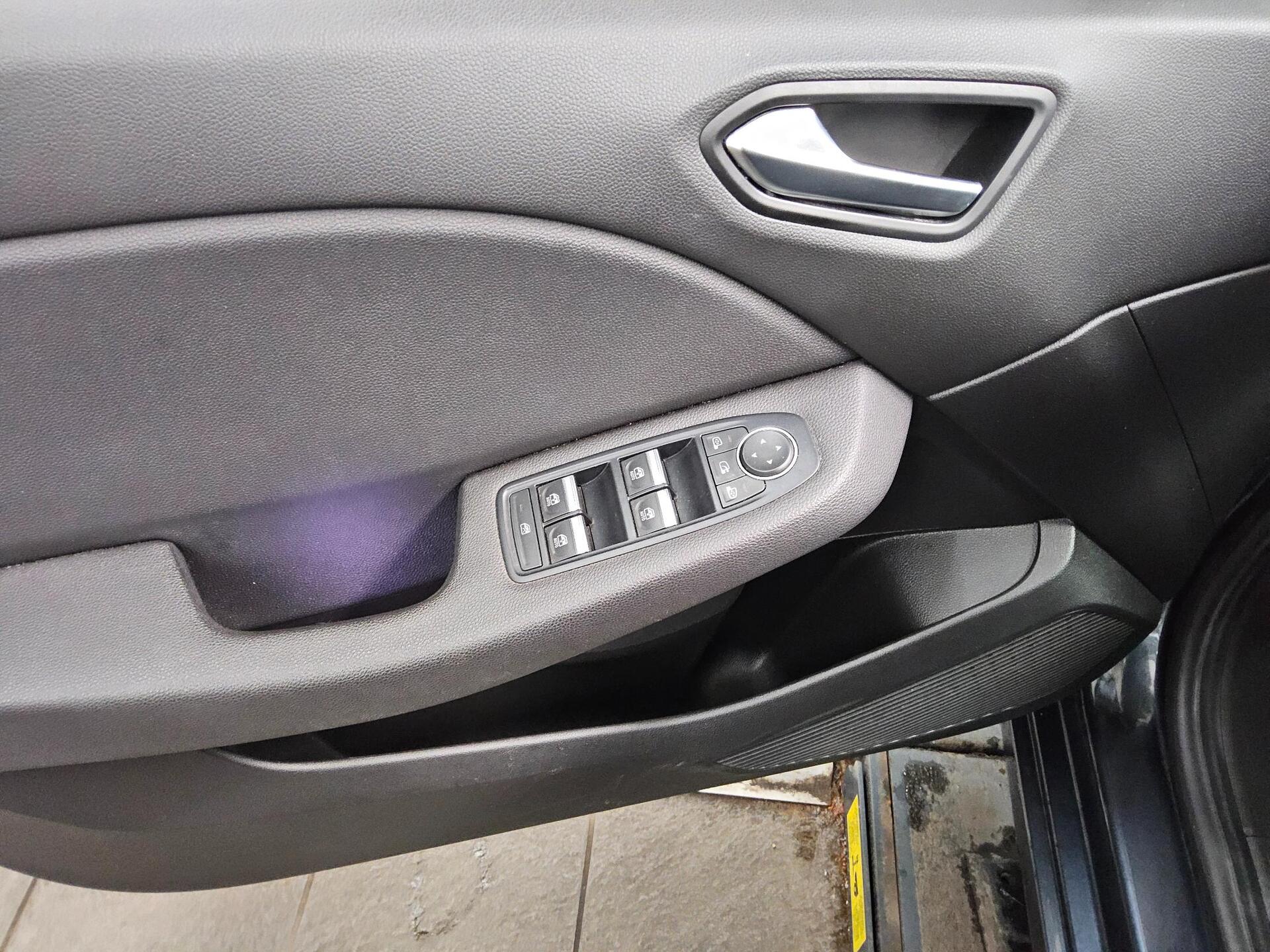 Renault Clio 1.3 TCe 10