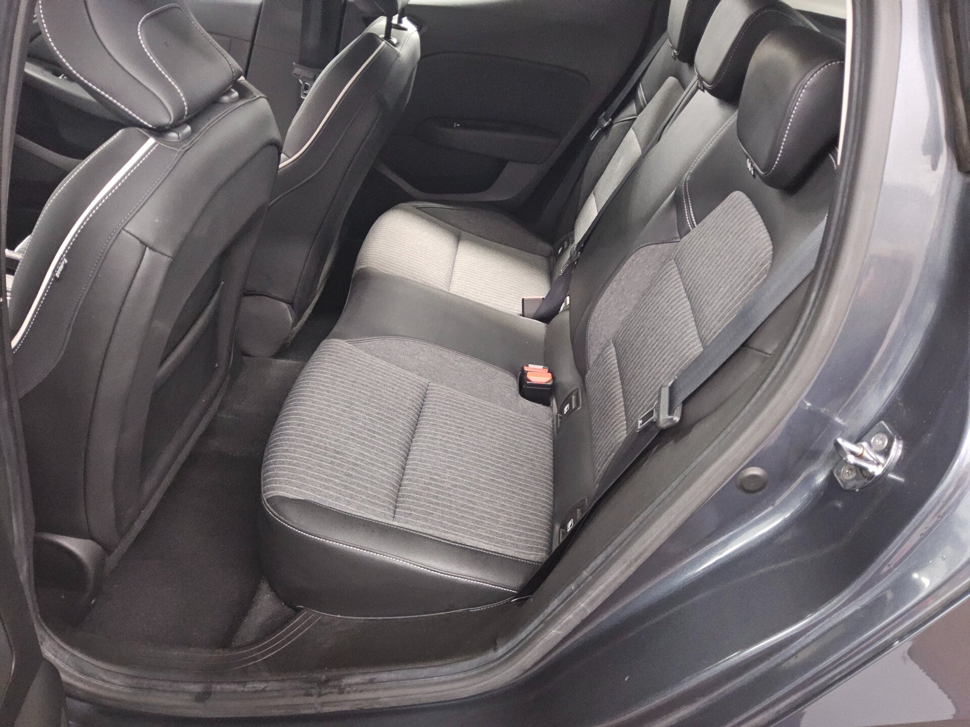 Renault Clio 1.3 TCe 13