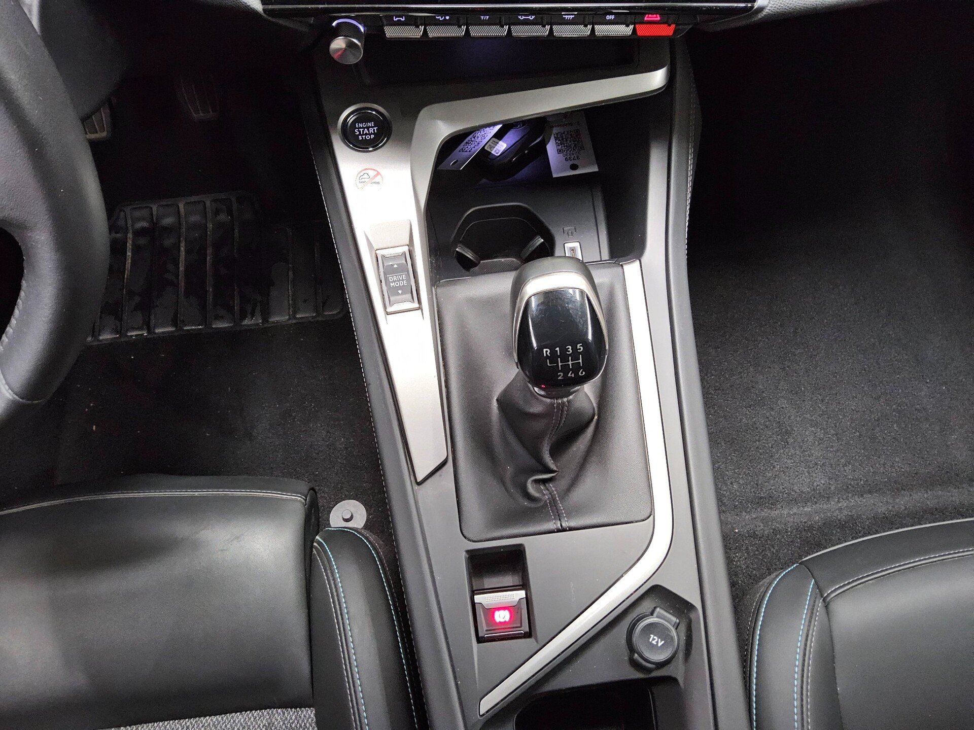 Peugeot 308 1.5 BlueHDI Allure T-Leder Navi LED RFK 6