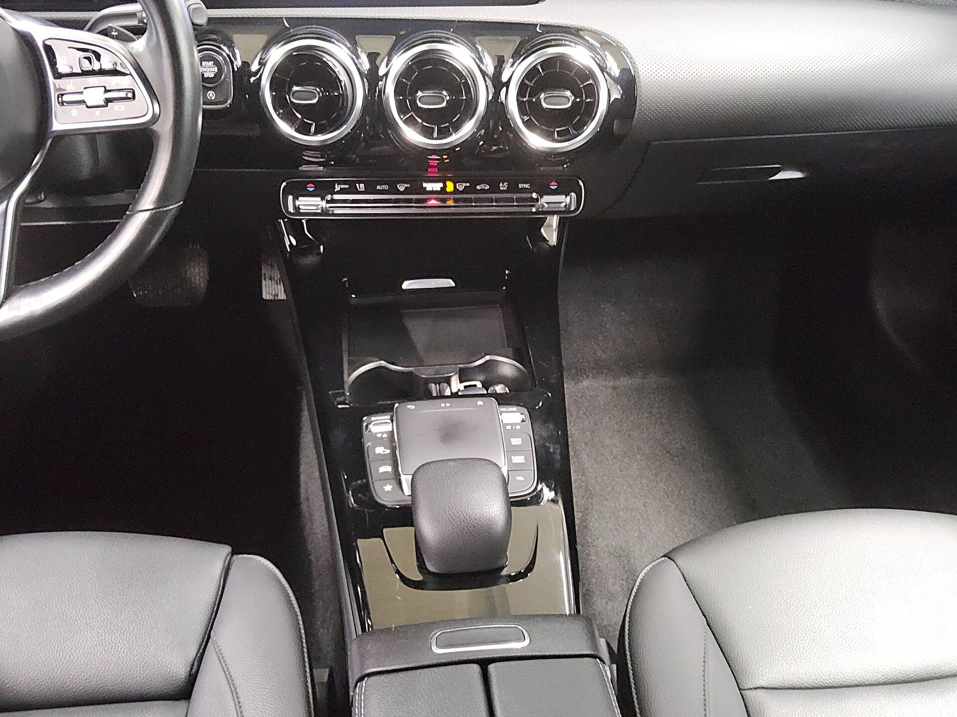 Mercedes-Benz CLA 200 SB d Progressive Leder Navi MB-LED Sound 6