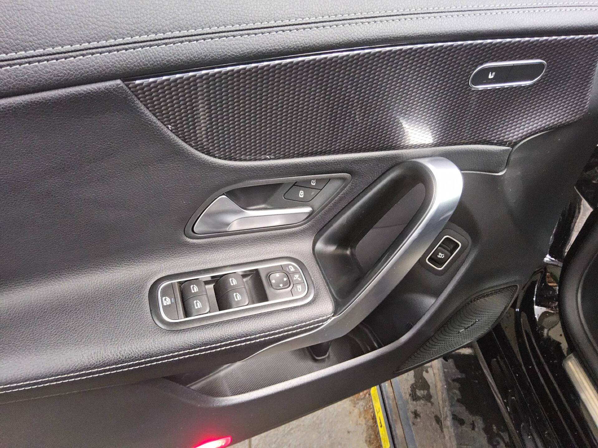 Mercedes-Benz CLA 200 SB d Progressive Leder Navi MB-LED Sound 10
