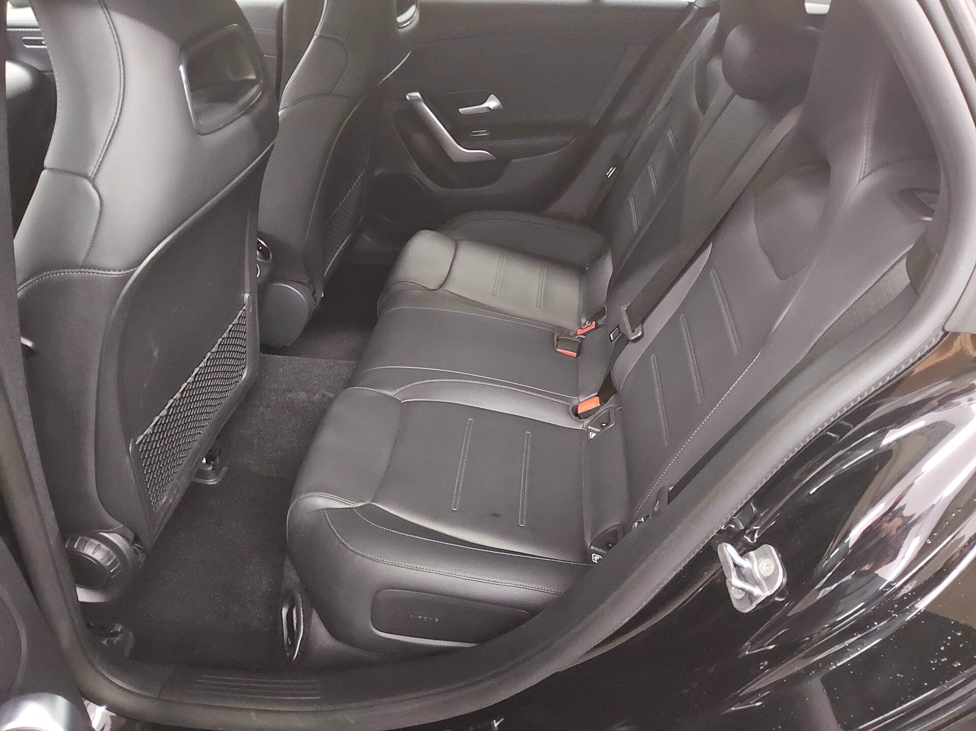 Mercedes-Benz CLA 200 SB d Progressive Leder Navi MB-LED Sound 13