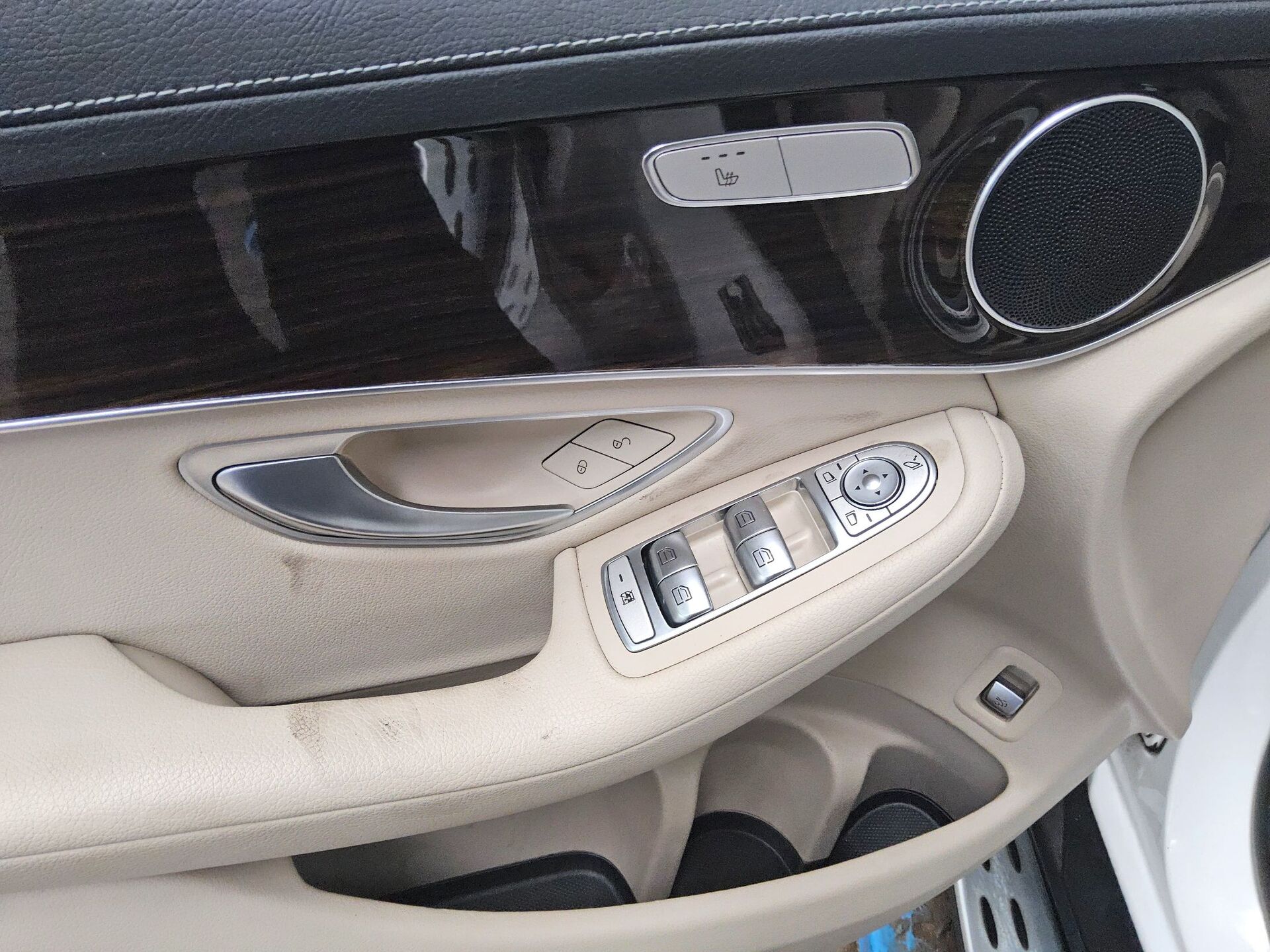 Mercedes-Benz GLC 300 de 4M Navi LED Shz Wide Leder Pano 10