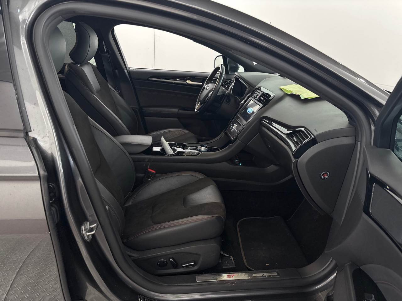 Ford Mondeo Turnier 2.0 EB ST-Line Navi LED Pano AHK RFK 7