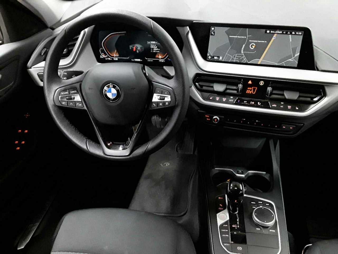 BMW 116dA Advantage NAVI KLIMAAUT LED MFL SHZ 7