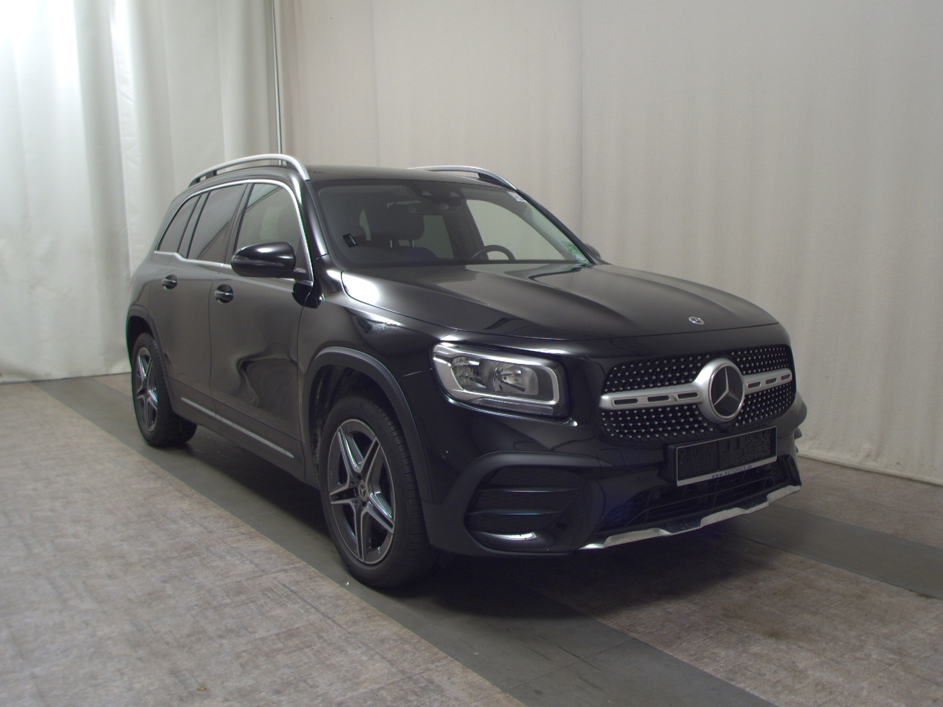 Mercedes-Benz GLB 200 d AMG-Line Navi Shz PDC 3