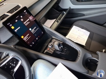 Polestar 2 Standard Range Navi LED RFK CarPlay Memory 8