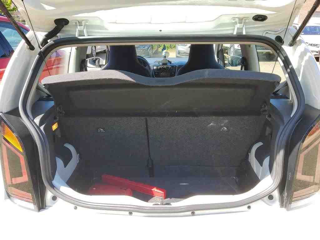 Volkswagen up! 1.0 KLIMA RADIO MFL DAB 11