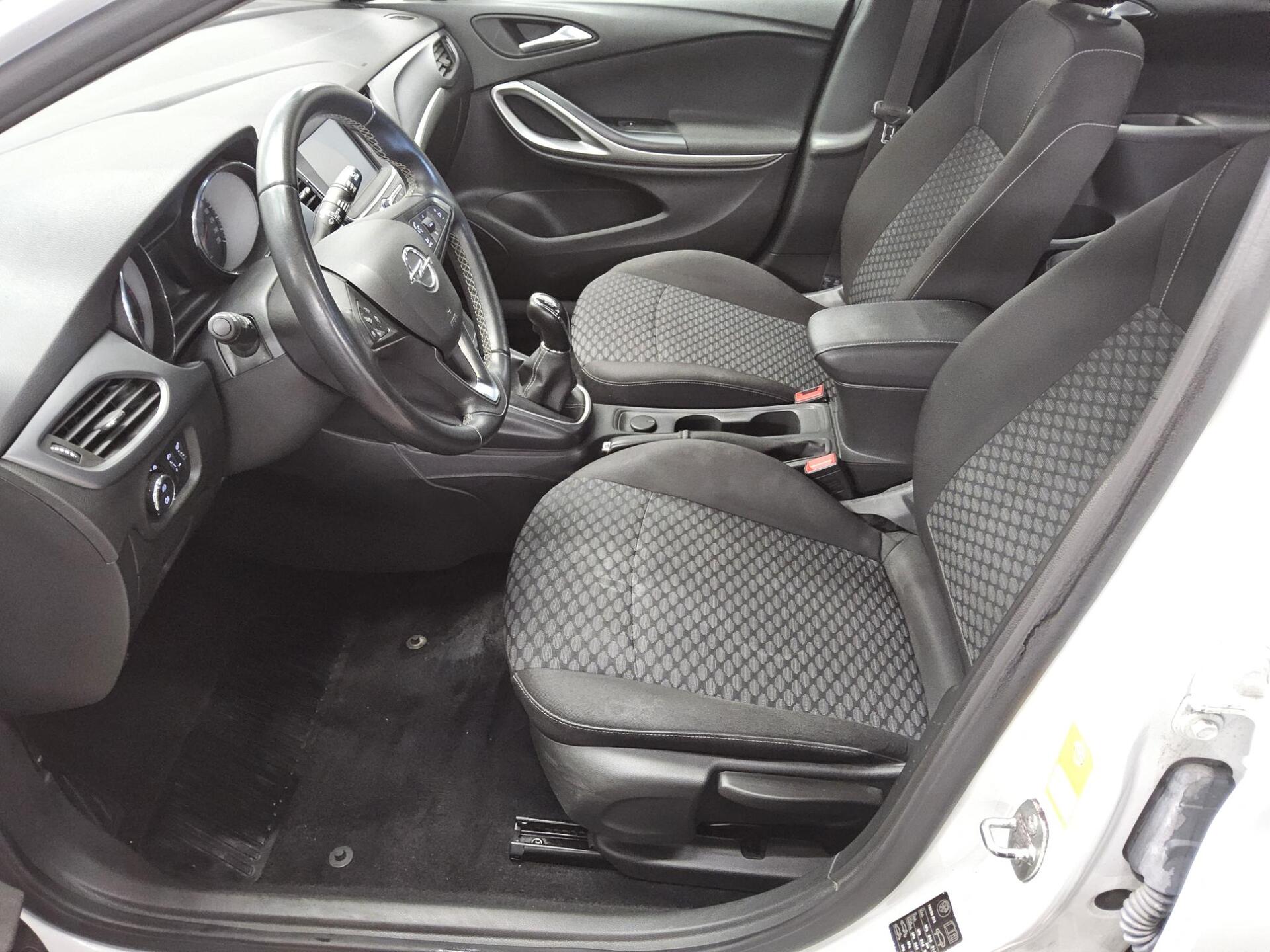 Opel Astra ST 1.5 D Business Ed. -Motorschaden- 8