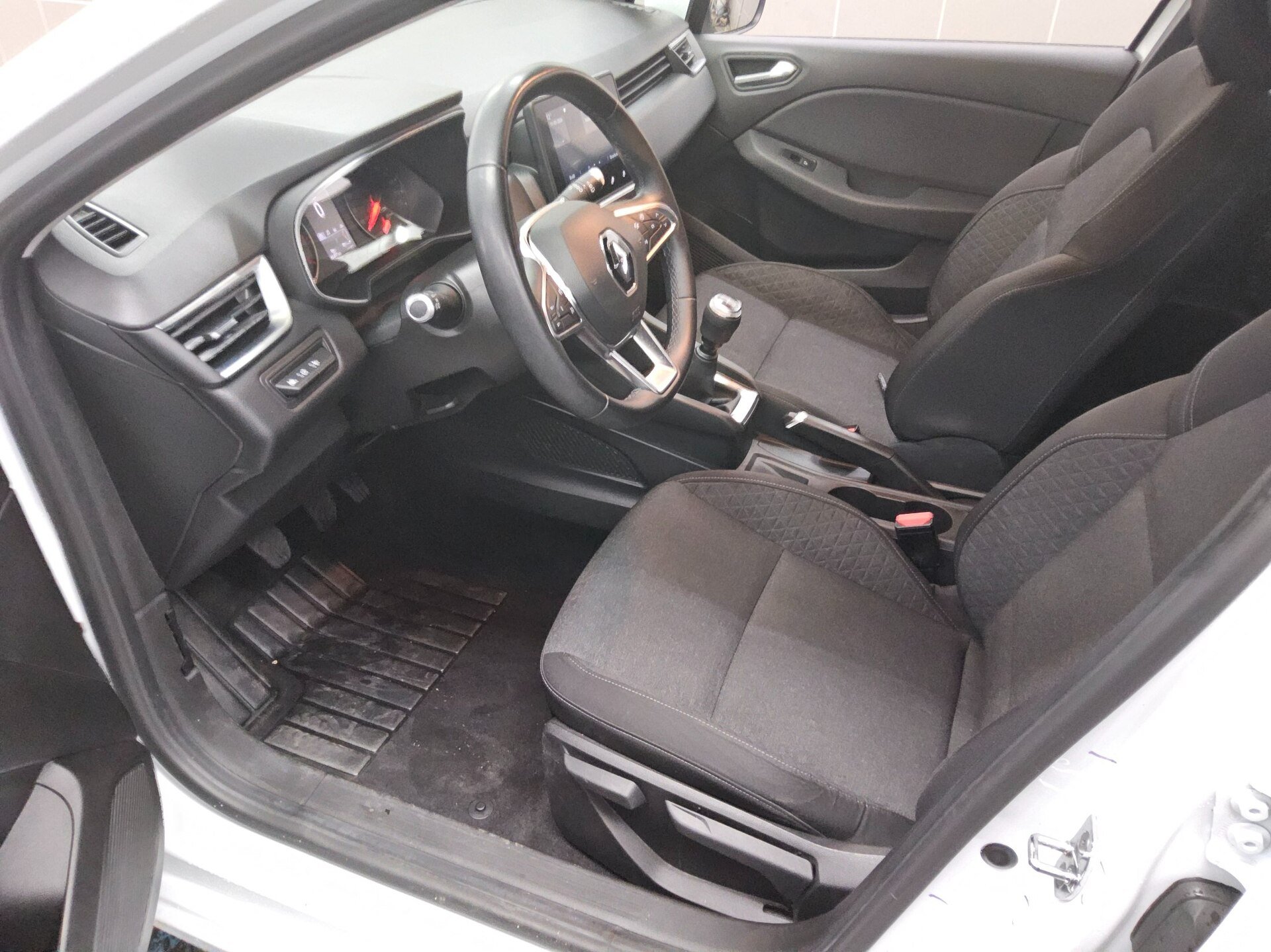 Renault Clio 1.0 LED Shz PDC AHK DAB 8