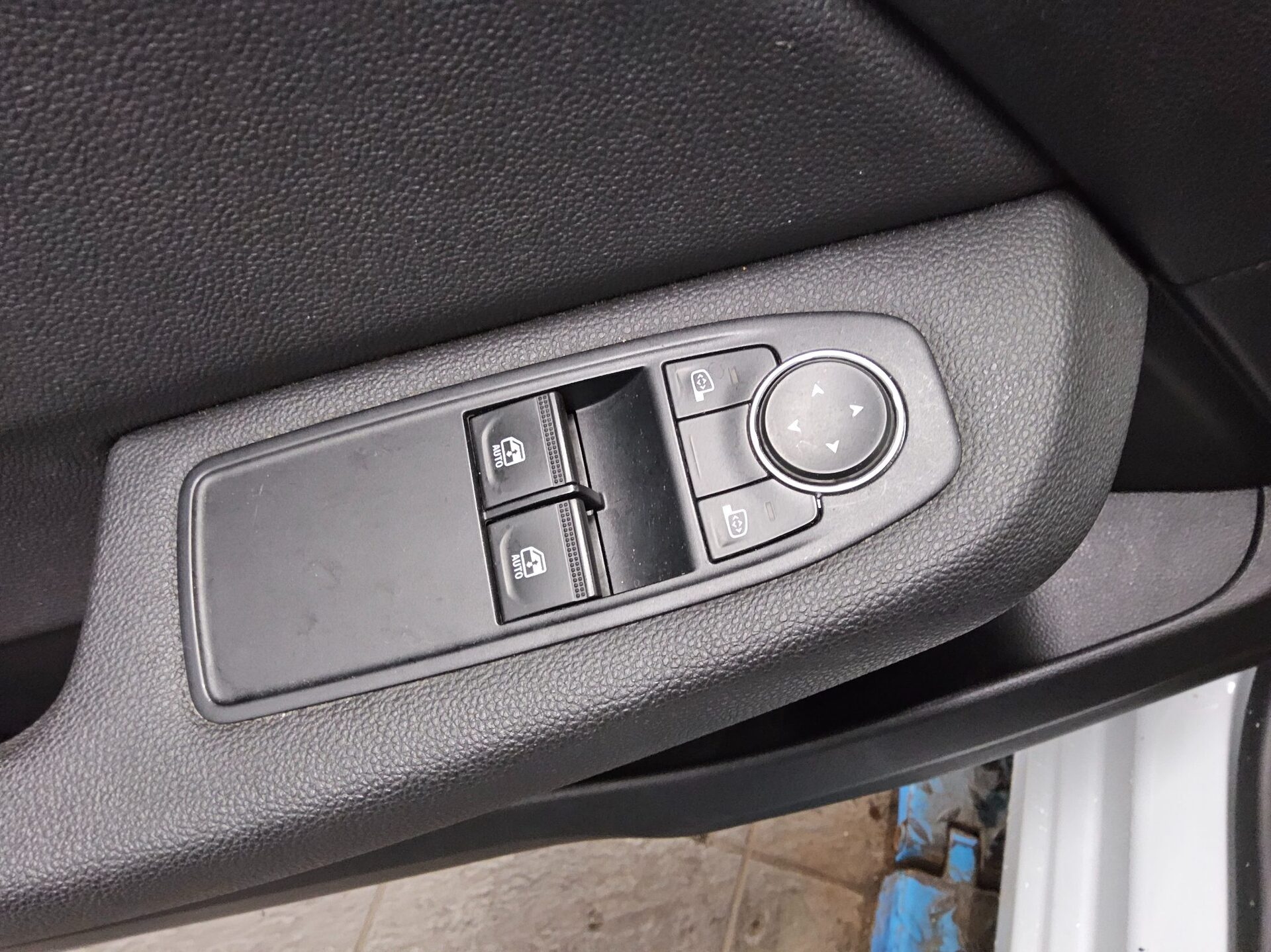 Renault Clio 1.0 LED Shz PDC AHK DAB 9