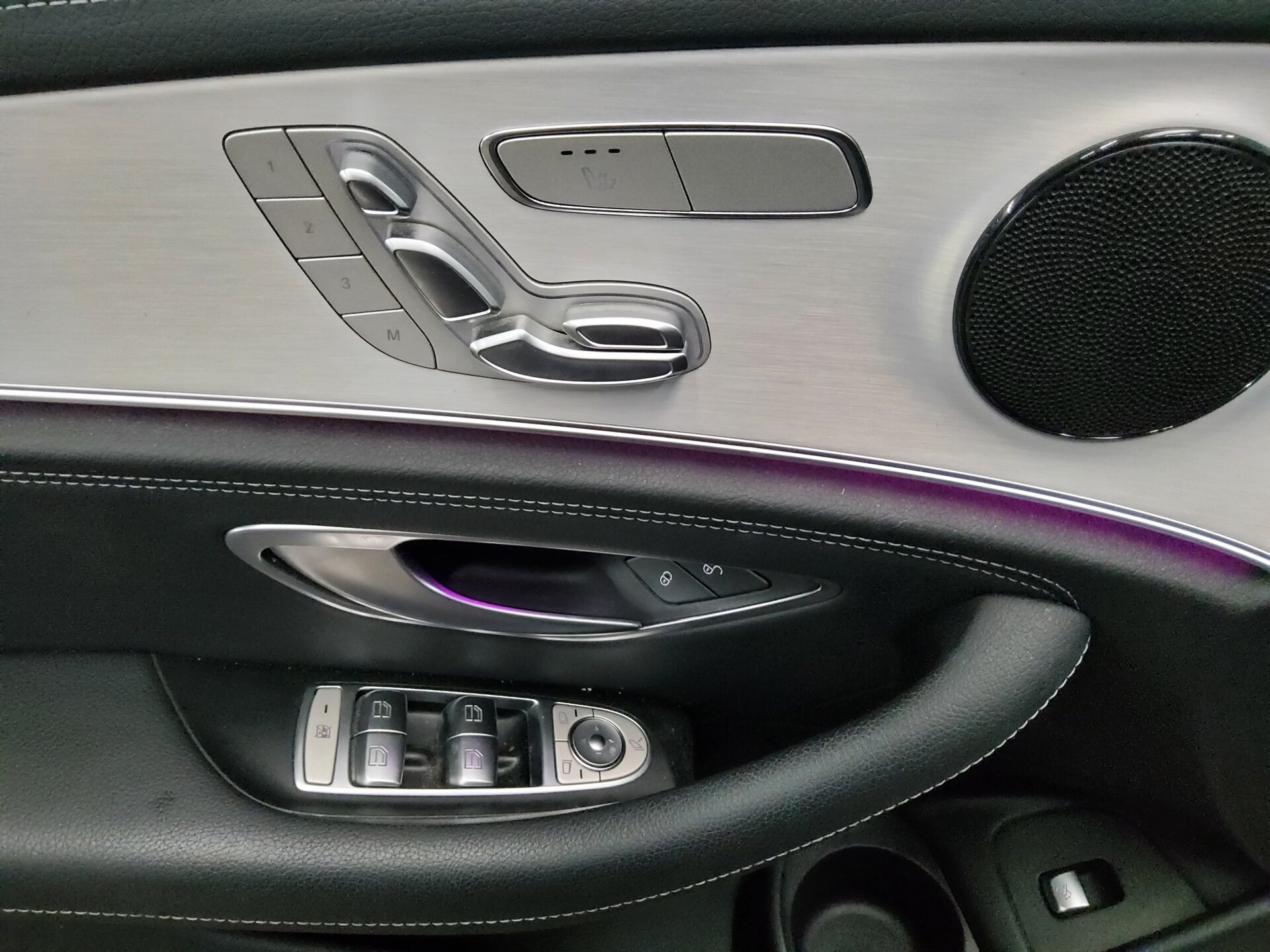 Mercedes-Benz E 300 T de 4M AMG-Line Navi LED Widescr. AHK RFK 10