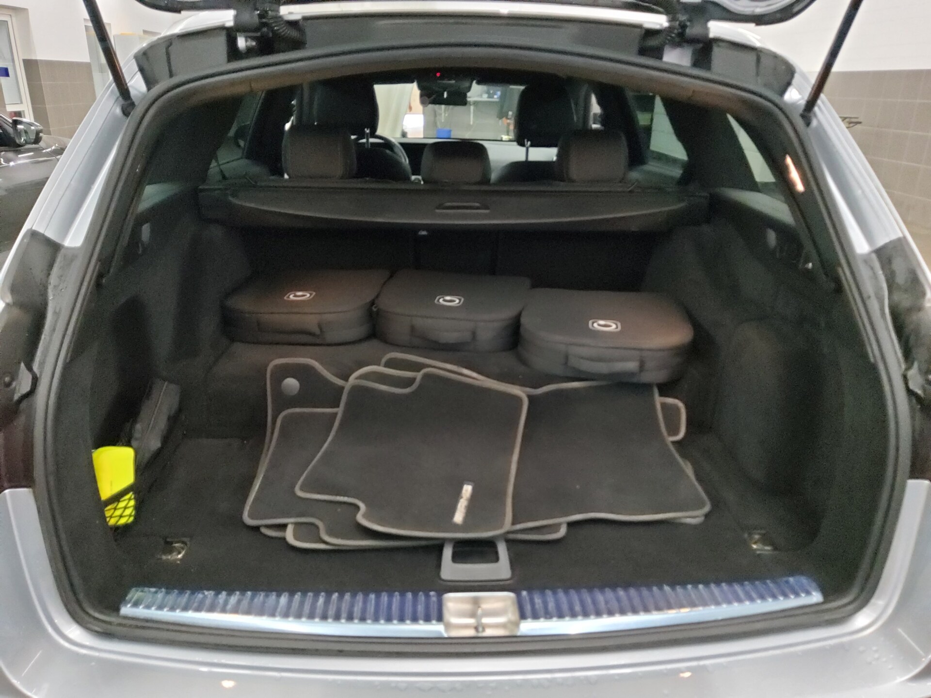 Mercedes-Benz E 300 T de 4M AMG-Line Navi LED Widescr. AHK RFK 12