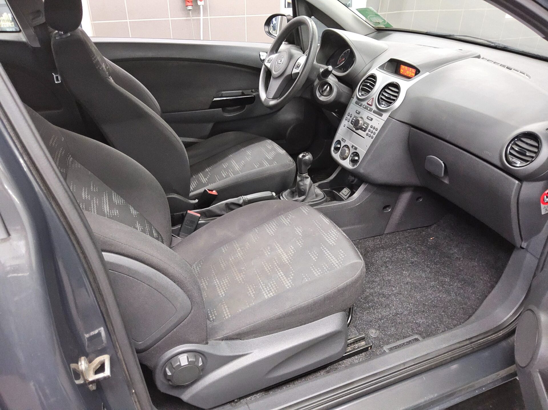 Opel Corsa 1.2 Selection Klima CD 13